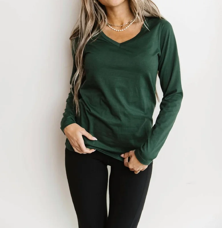 Lulu Long Sleeve V-Neck Top In Green