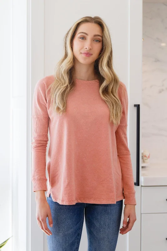 Hazel Blues® | Fun Beginnings Raglan Top In Dusty Mauve